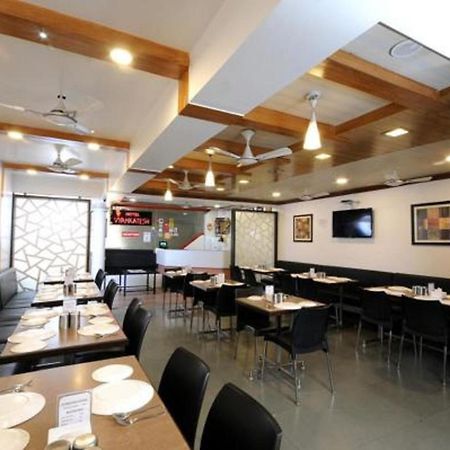 Hotel Vyankatesh&Pure Veg Restaurant Mahābaleshwar Exterior foto